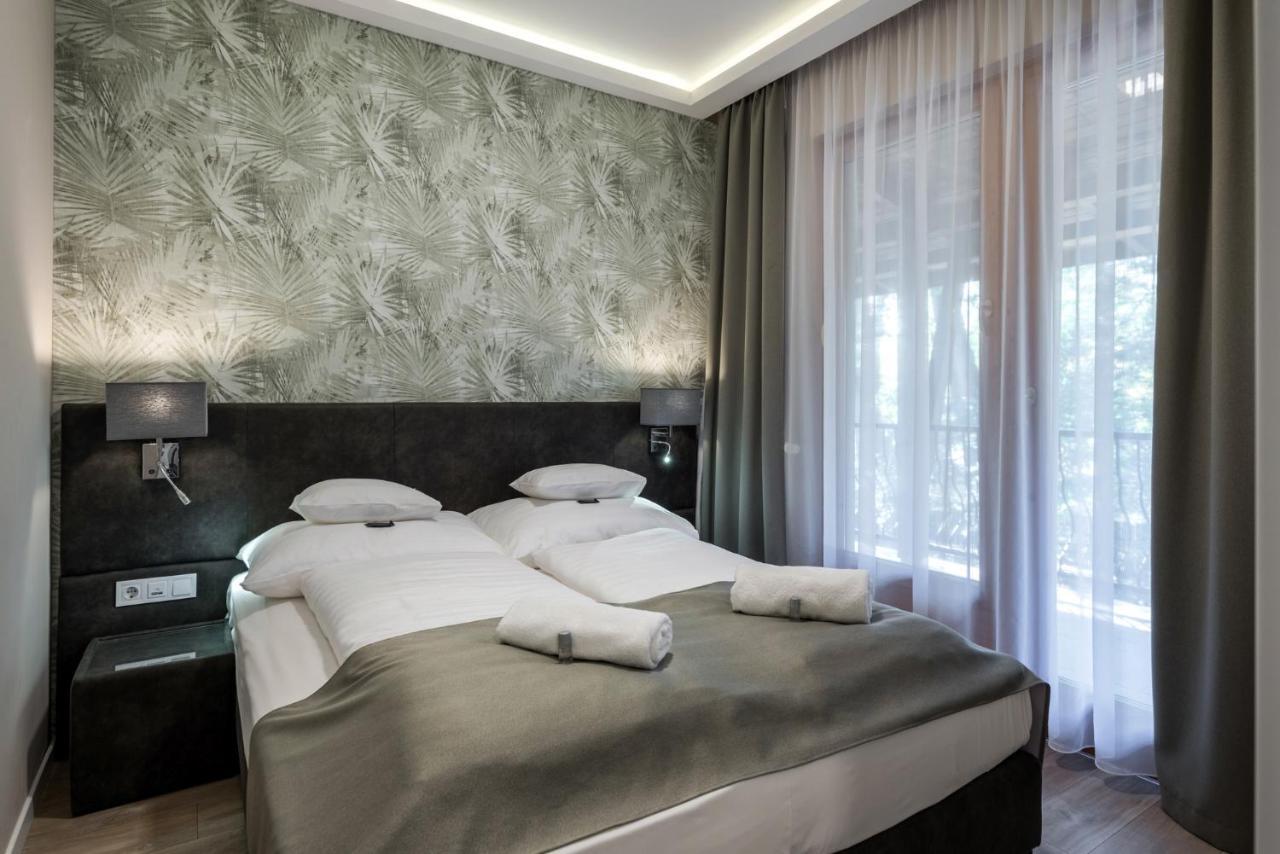Atrium Agard Panzio Bed & Breakfast Gardony Bagian luar foto