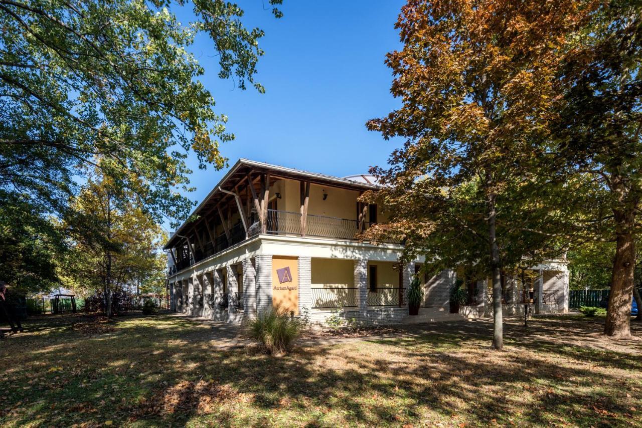Atrium Agard Panzio Bed & Breakfast Gardony Bagian luar foto